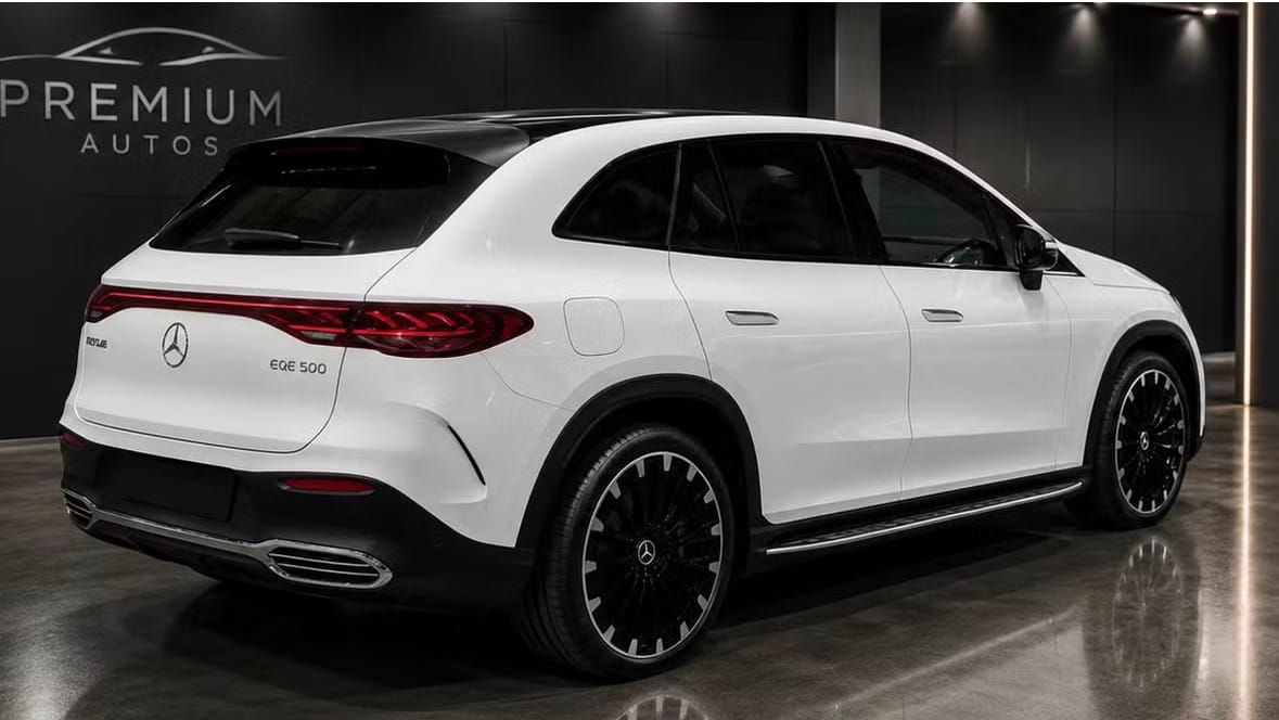 Mercedes Benz – EQE