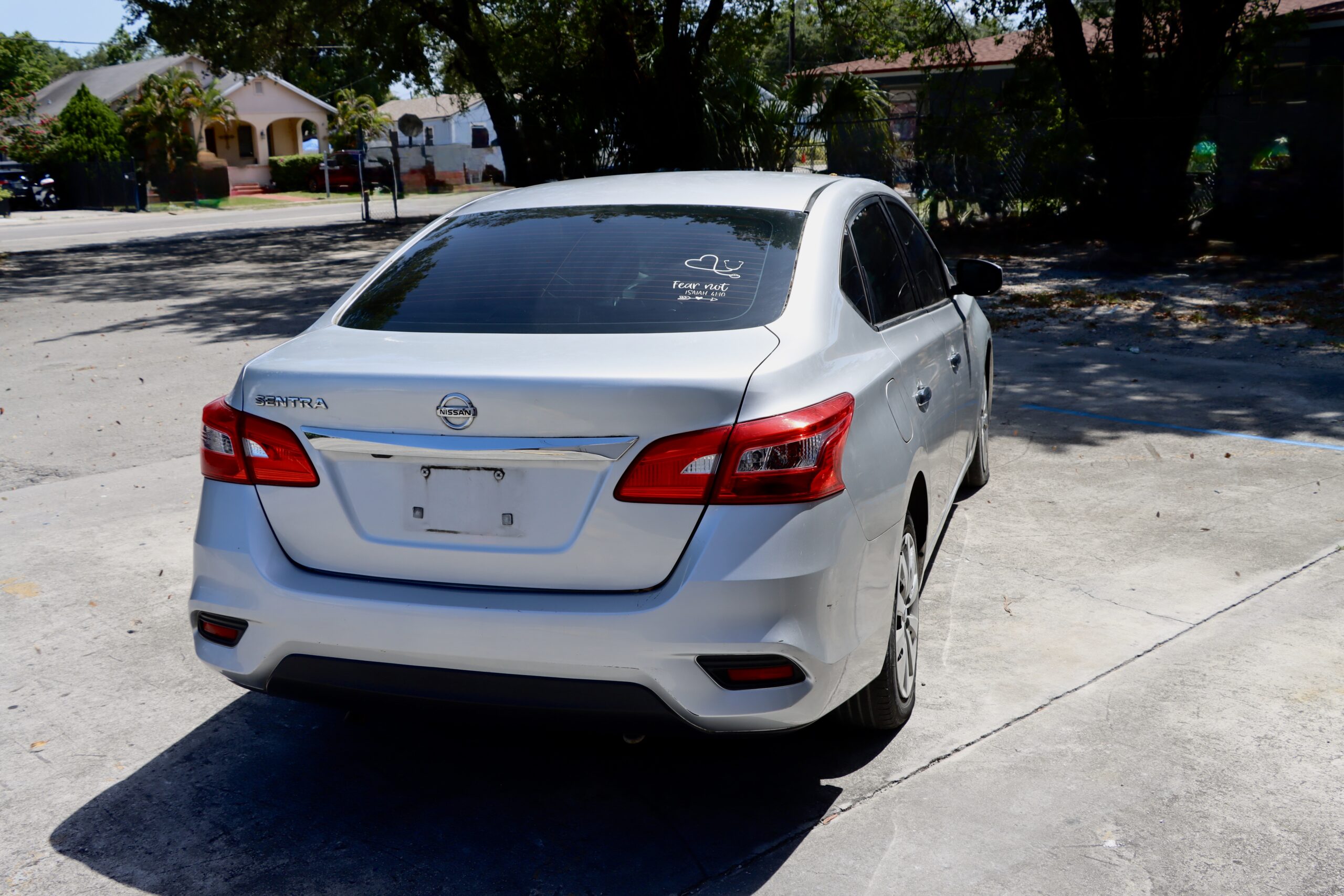 Nissan Sentra S Sedan 4D